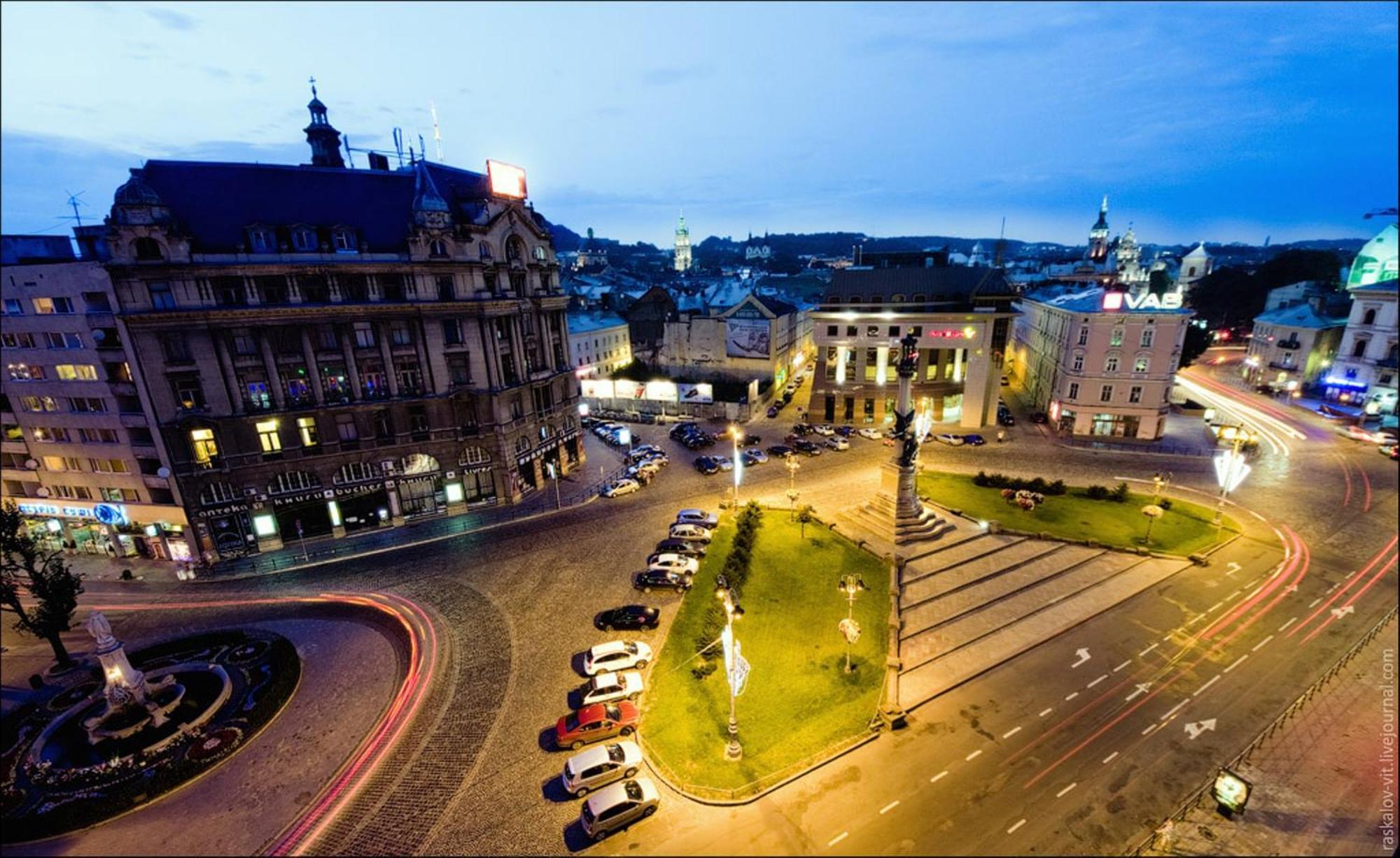 Apartamento Lviv4U Exterior foto